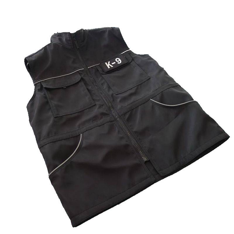 the canine suit k9 protected the canine dog from bite trainer's clothing