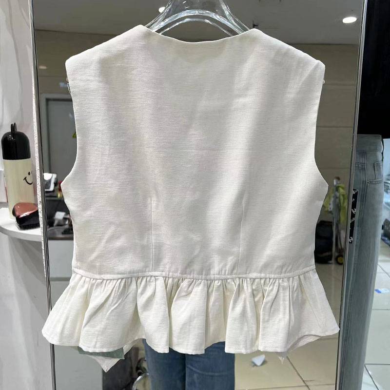 Round -neck fashion is thin vest female 2024 summer new temperament ruffled side buckle buckle shoulder vest thin