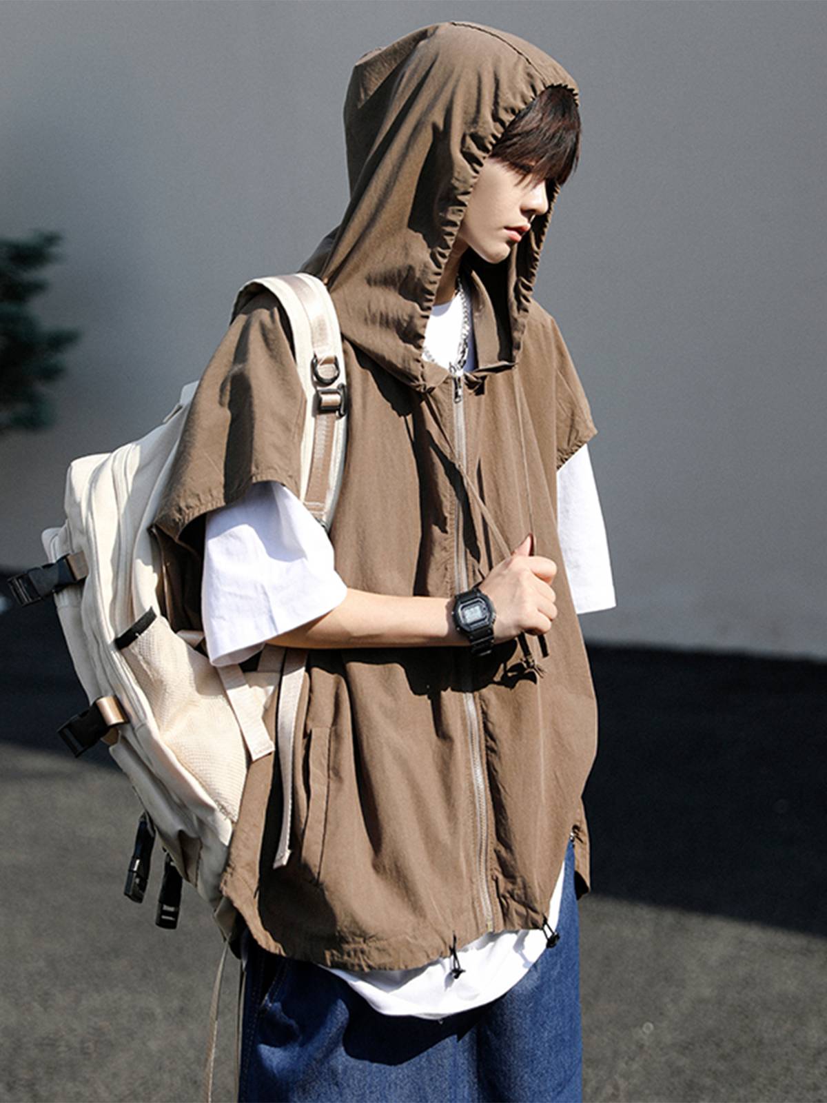 Summer Japanese worker vest top men and women loose retro multi -pocket short hooded machines can wear vests outside