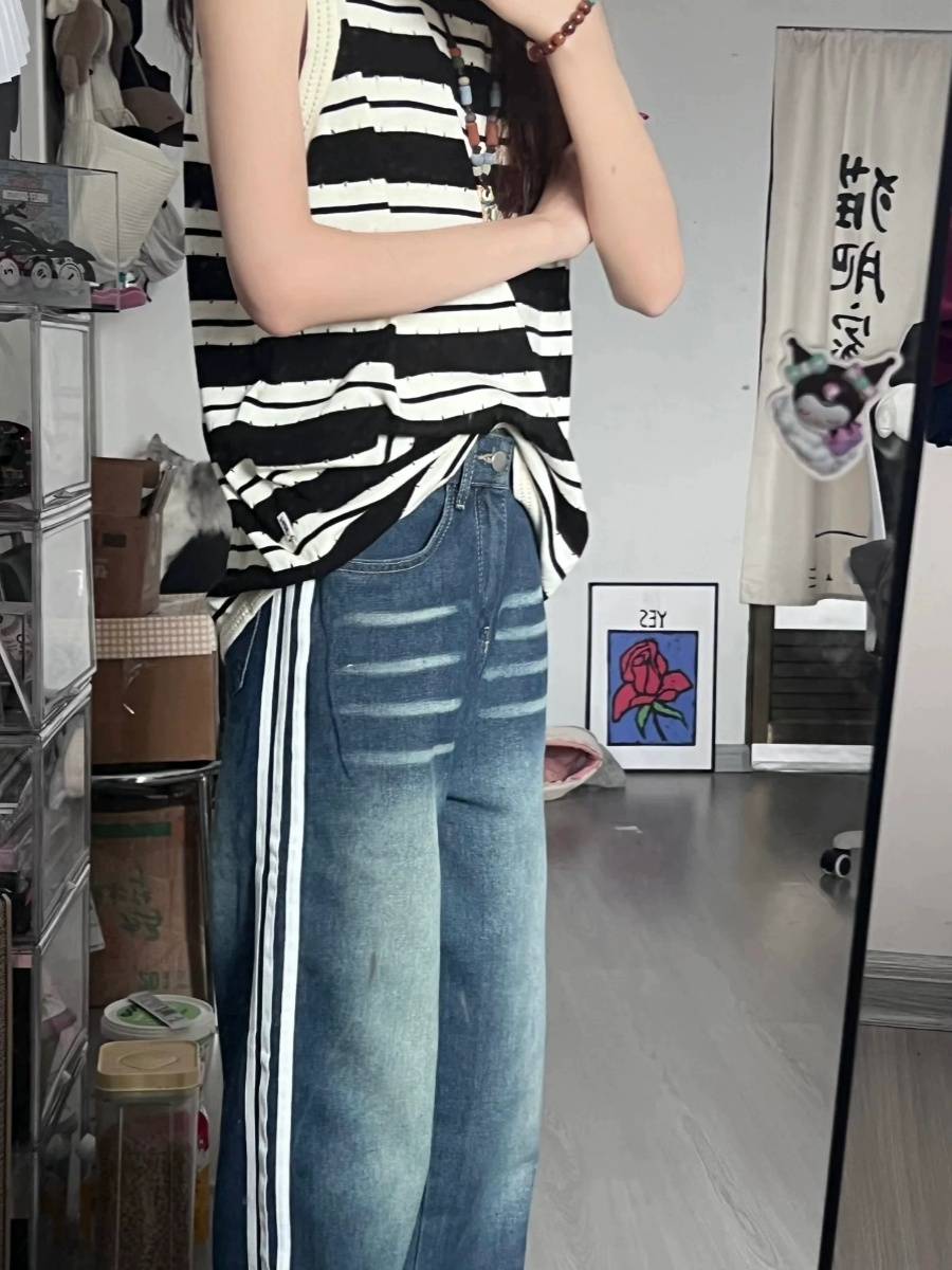 Guo Chao retro knitted vest vest female summer loose and wearing new oversize striped sleeveless tops