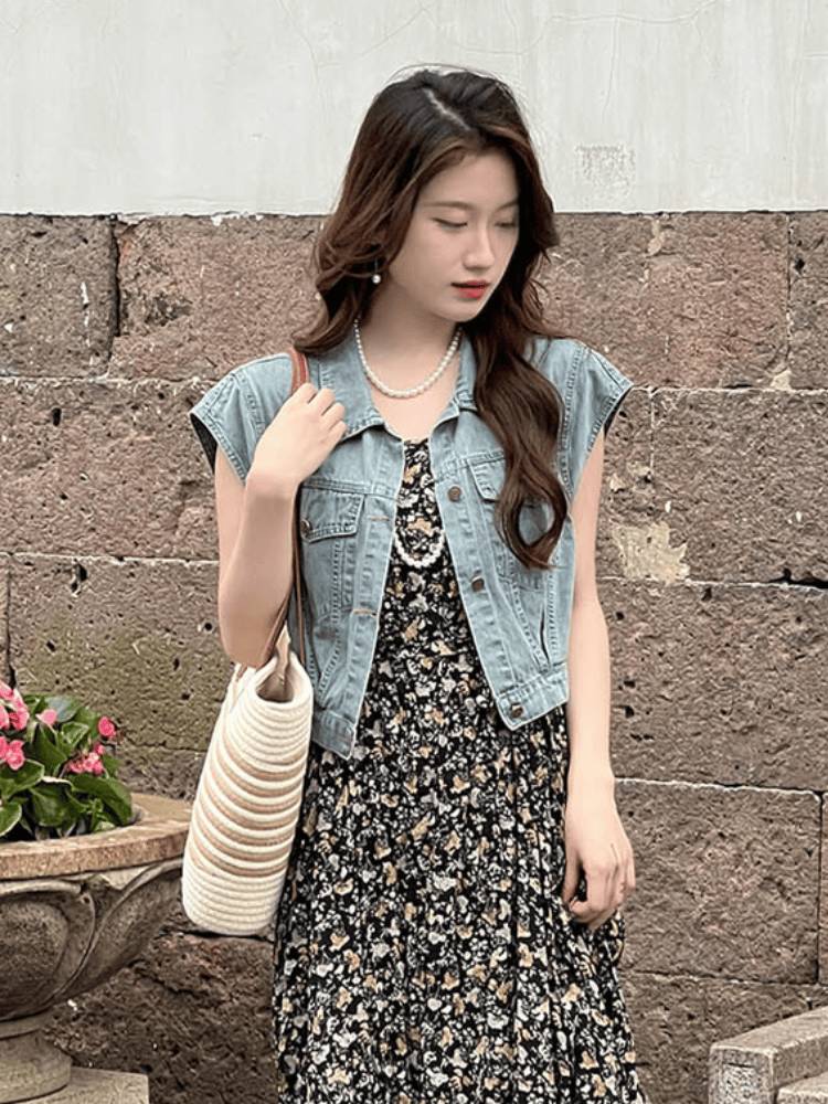 Denim horse clip female spring and summer new loose and versatile fashion design sense sleeveless shoulder vest vest vest top