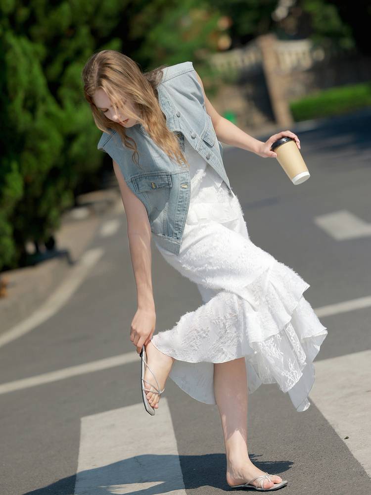Sancai 2024 summer autumn new retro denim vest stand -up neck short jacket jacket casual niche top girl