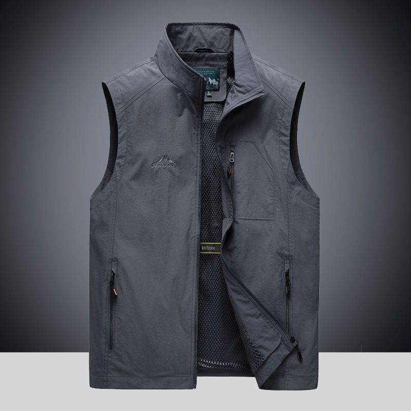 Spring and autumn new vest men's outdoor leisure middle -aged young and middle -aged photography fishing hurdle shoulder vest horses horses coat men's clothing men's clothing