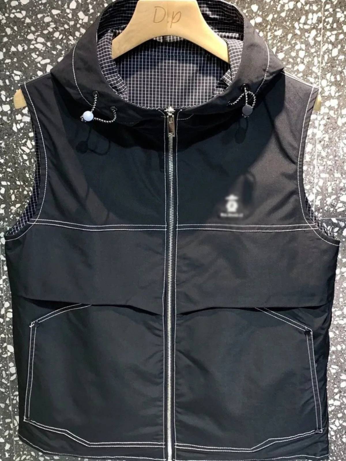 Spring and Autumn New Double -sided Vests 2024 European Youth Workers Workers Wordless Jacket High -quality Thousands of Bird Character Jackets