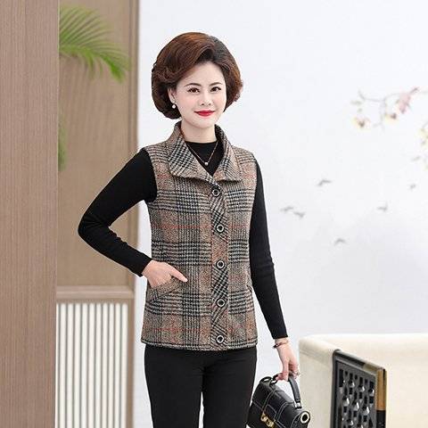 Mom woolen vest, old mother home aunt, aunt, shoulder, middle -aged and elderly women women's clothing spring and autumn grid horses wearing short models outside