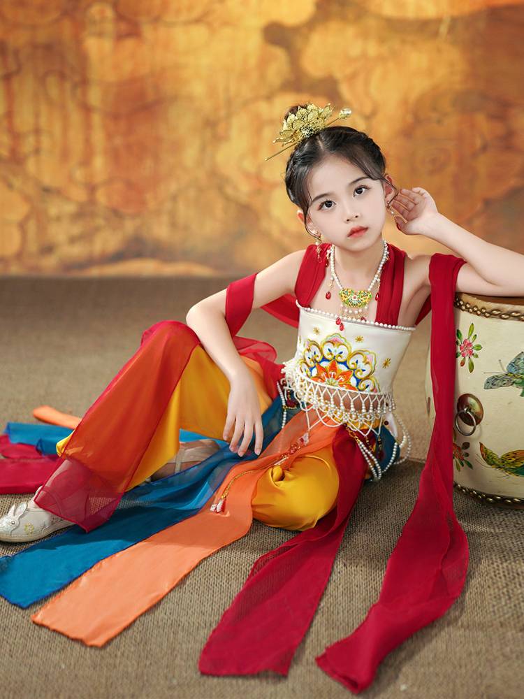 Children's Flying Drum Performance Service Western Dunhuang Dance Dance Service Girls Classical Dance Exotic Style National Performance Service