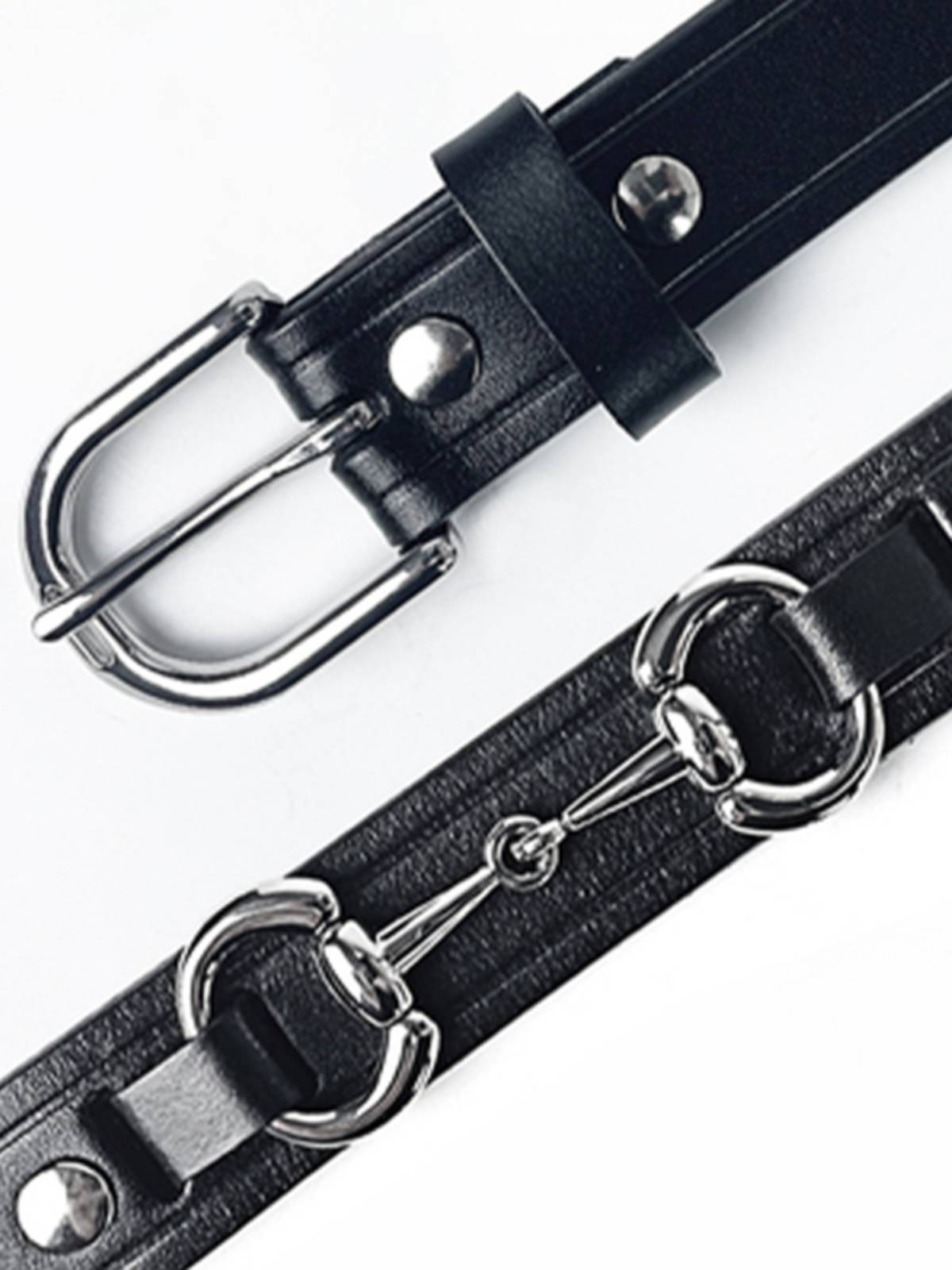 On horse belts and belts and unicorns and British belts and iron belts and horse equipment