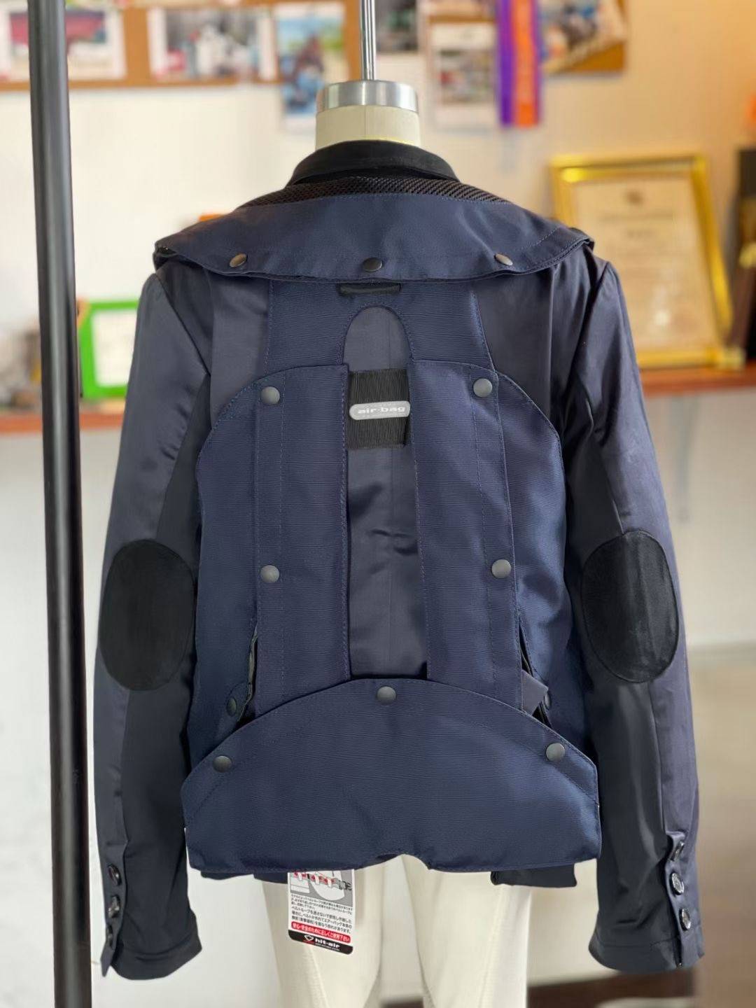 Japan HIT-AIR imported children's equestrian equipment adult equestrian inflatable armor protection safety riding vest