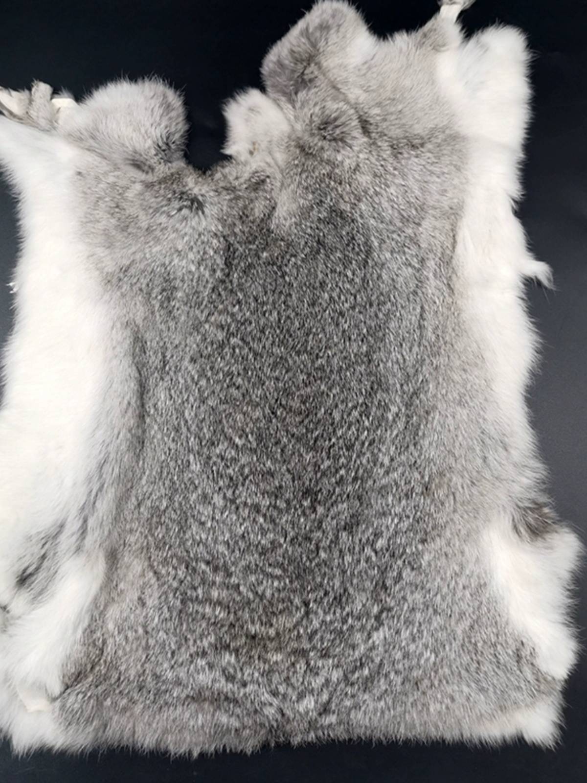 Large -sized rabbit fur whole leather grass raw materials knee pad back warm cushion inner bile diy hand holding gloves jewelry
