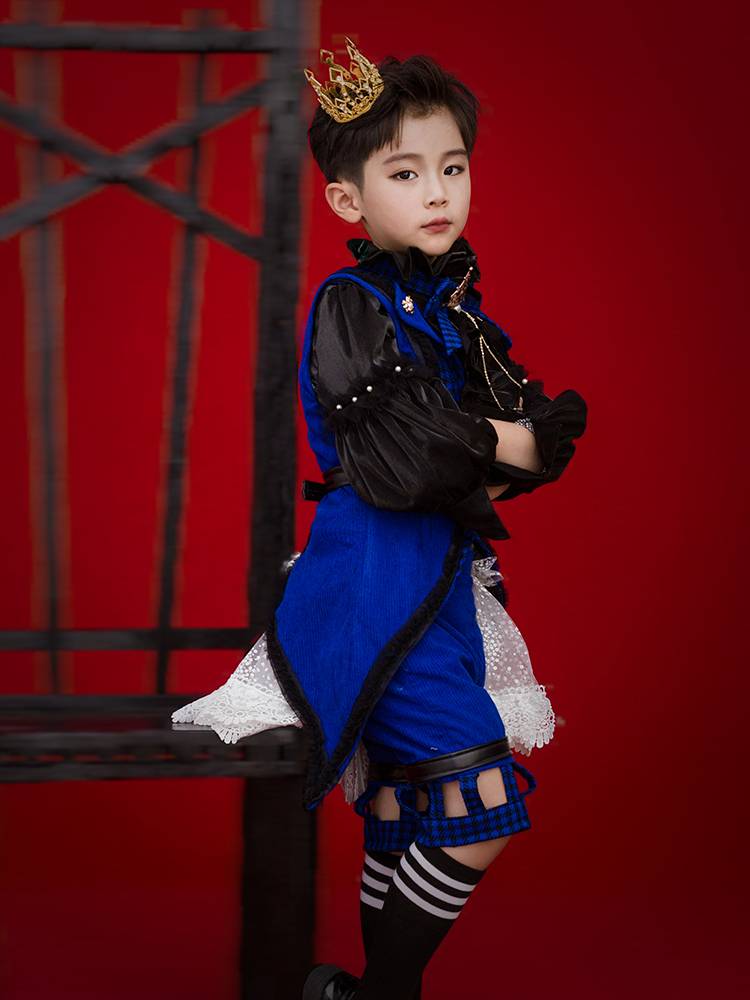 Children's original court wind black deacon Charles Tournament dresses prince suit suit horseshill costumes handsome walk show
