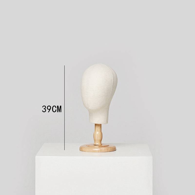 Female + wooden disk (plugged needle)