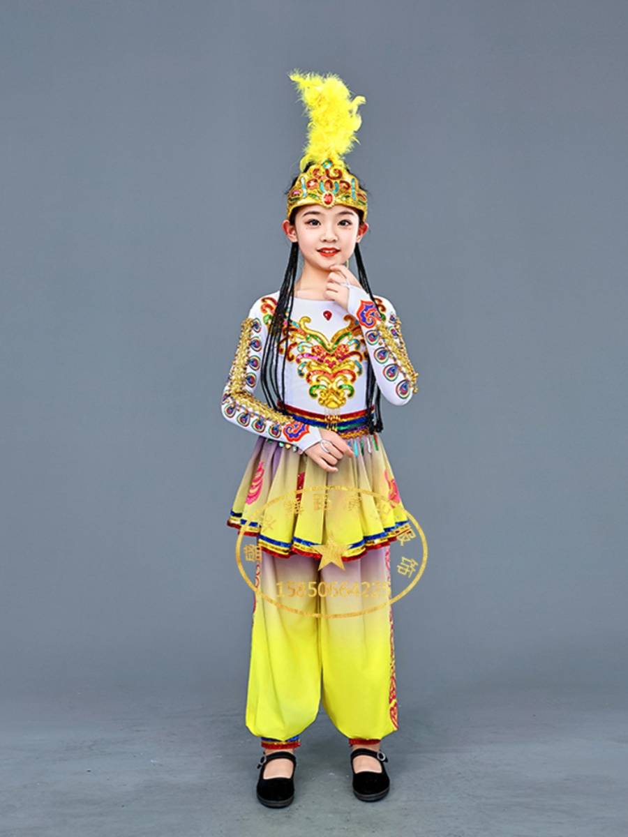 Children's Xinjiang Dancers Instead