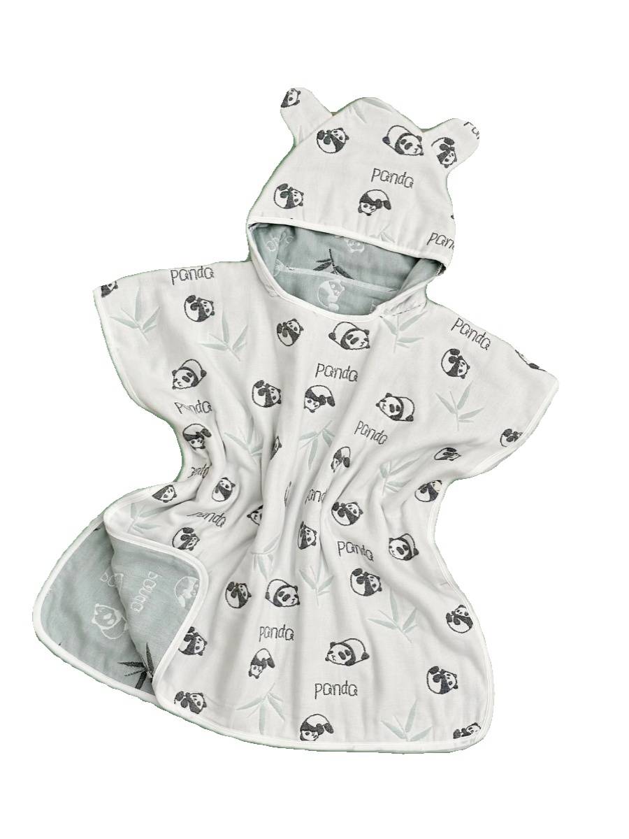 Yazan's towel-swaming baby, water-sucking girl child, thick cartoon baby bathing beach, pure cotton autumn winter
