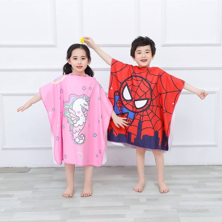 Children's bath towel cartoon cloak with hat Baby swimming bathrobe, water absorption, fast dry boys' seaside portable beach towel