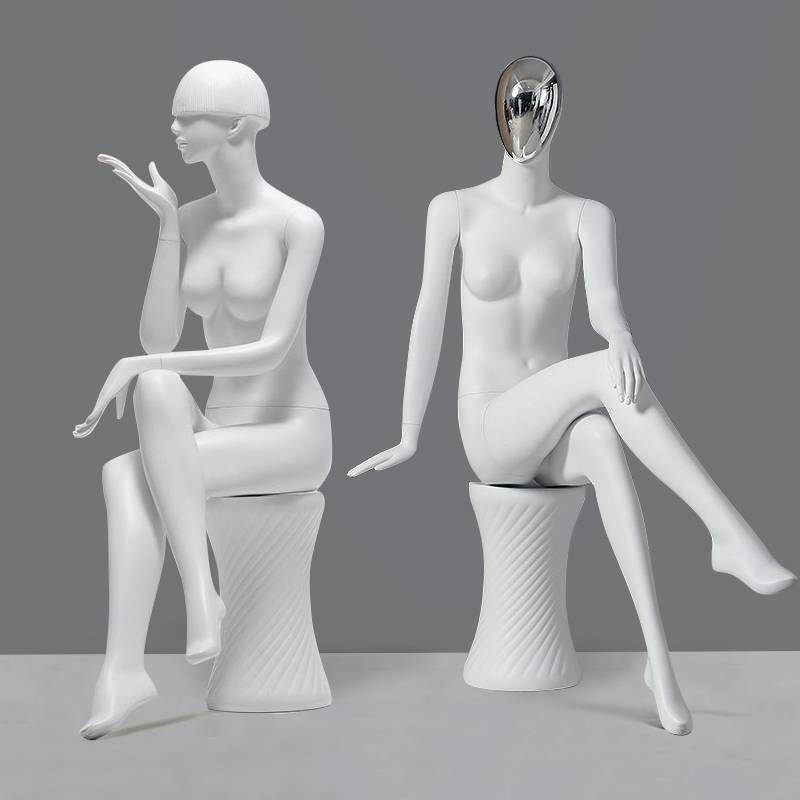 Sit models of clothing store female models sitting model window Window, body sitting posture model display shelf model