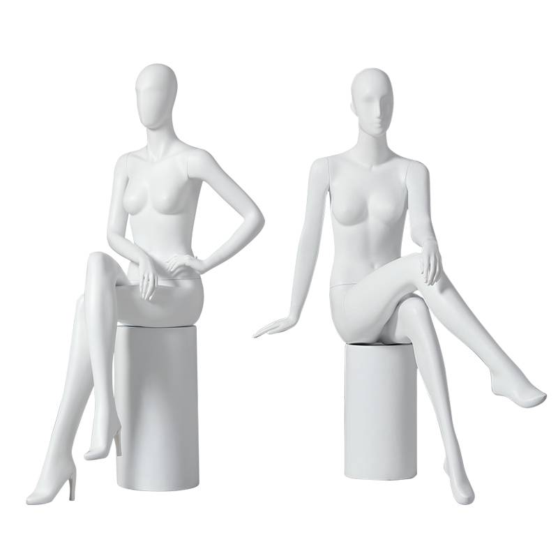 Sit models of clothing store female models sitting model window Window, body sitting posture model display shelf model