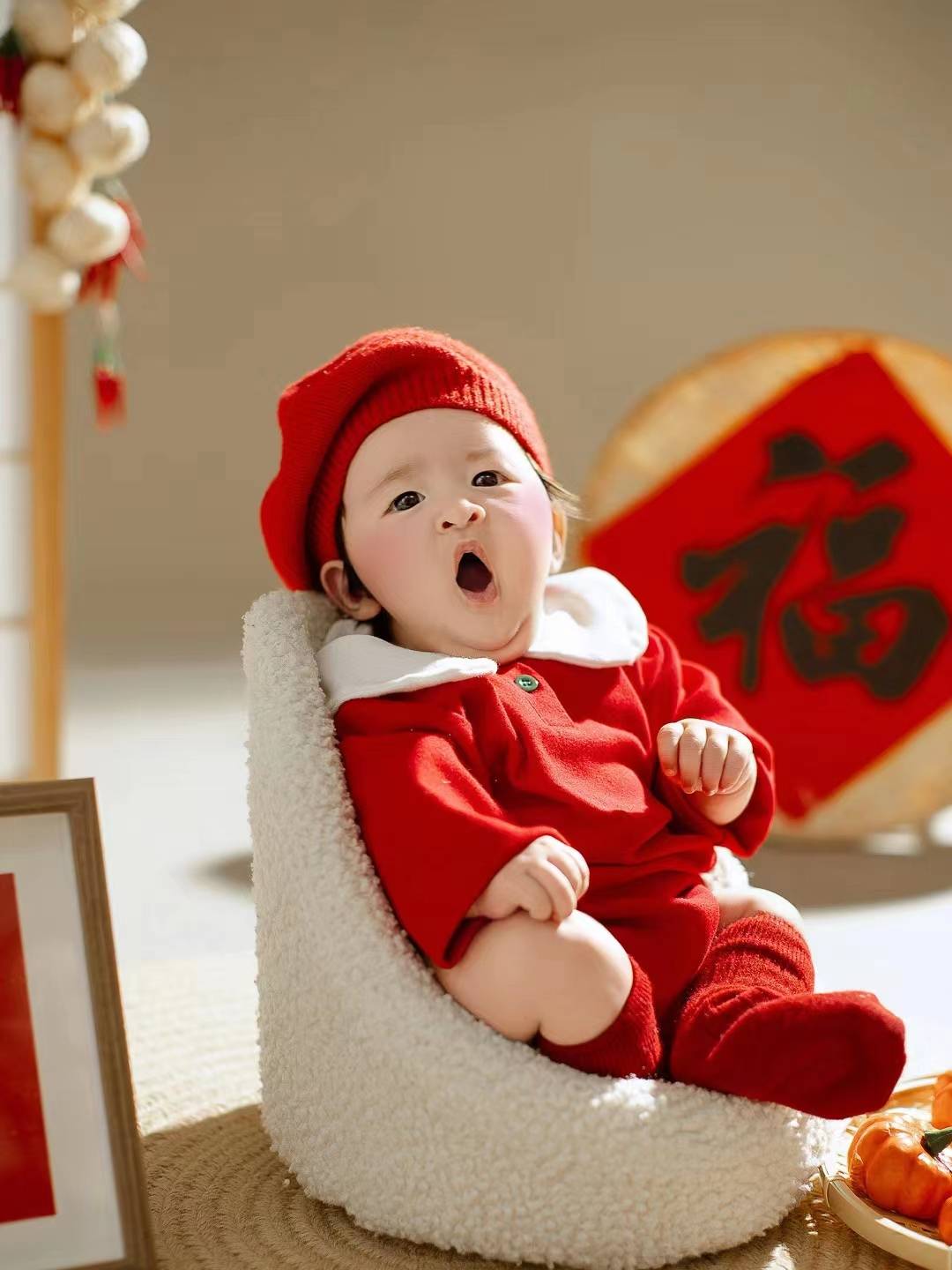 Hundred Tianzhao baby clothing rental clothes Baby full moon photo props rental photography 100 days day shooting theme