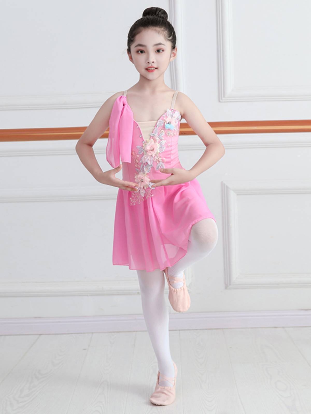 Children's ballet performance service lyrical elegant gauze skirt Modern dance service Chinese dance camisole practice service performance