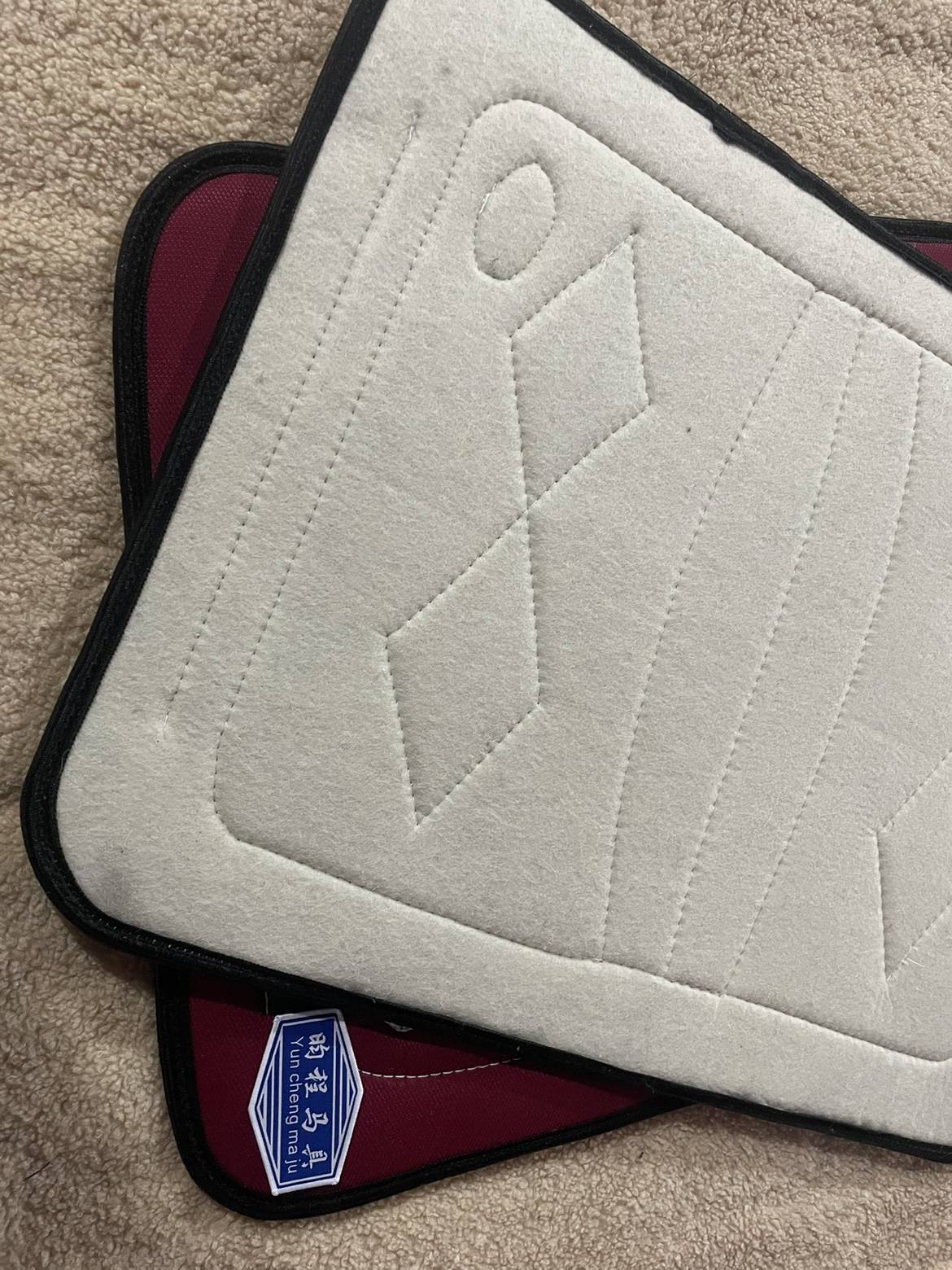Wool felt cushion sweat drawer horse back pad saddling wear -resistant leather fabric equestrian products horse horses