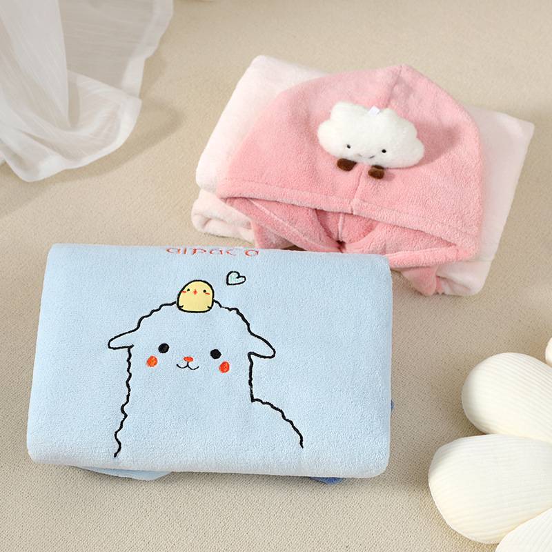 Children's bath towel cable hooded bathrobe coral velvet baby baby baby summer swimming bath, warm winter hot spring hot springs