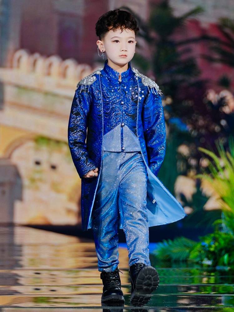 Children's suit suit Boys Walking Tide 2024 New high -end model stage host piano performance service
