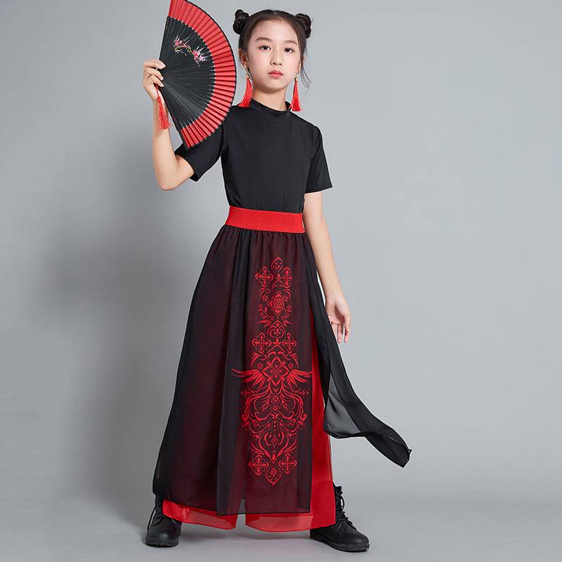 Girls short sleeves + ear falls + eyebrow + red silk lead + black plum fan