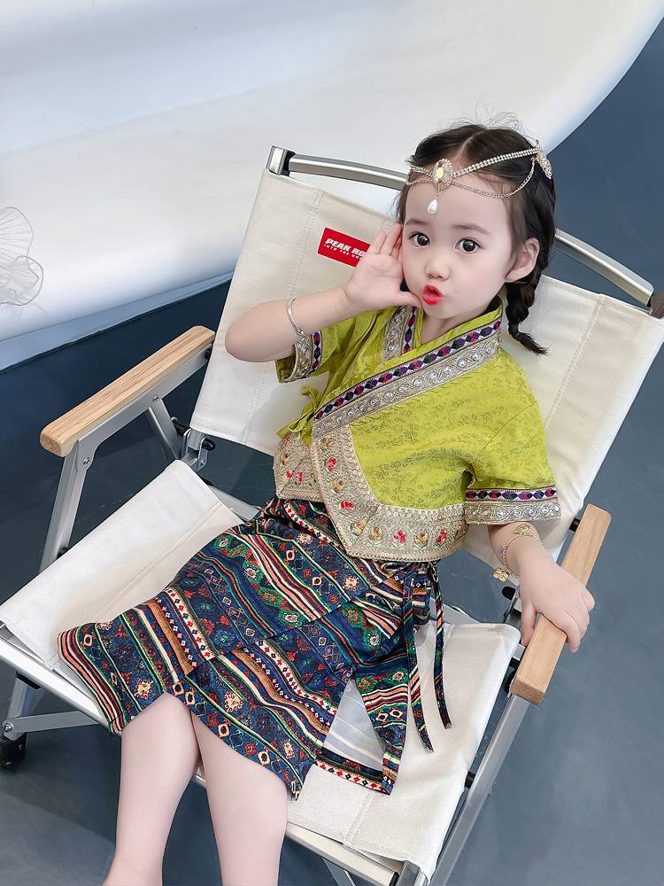 Children's graduation performance clothing Yunnan Dai clothing girls' clothing girl clothing West double version of ethnic minority children's clothing Thai style