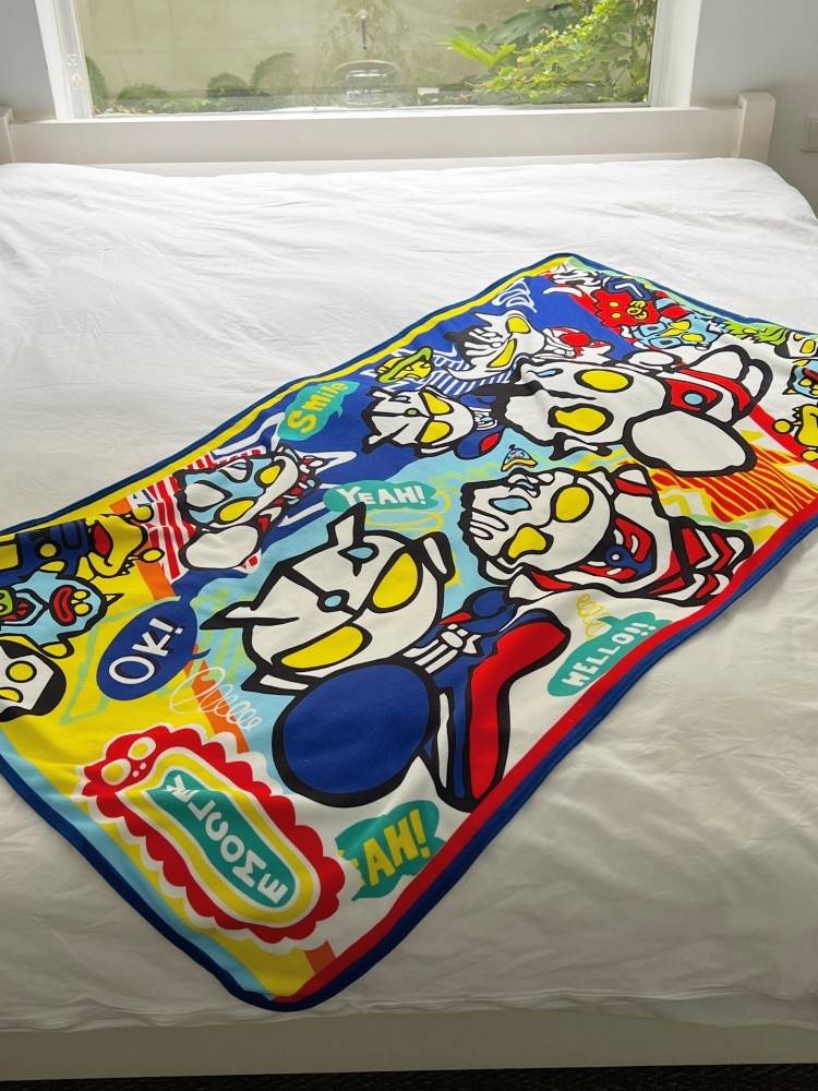Ultraman children's bath towel boy in summer swimming, water absorption, fast dry beach towel high -end household baby bath towels