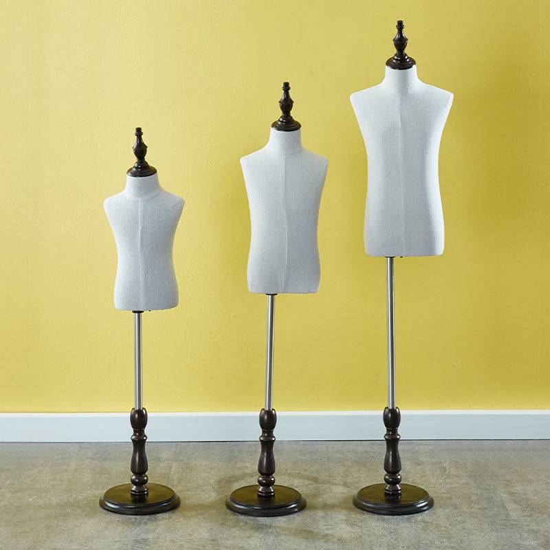 Children's model props, half -body, take the lead in taking the window display rack children, boys and children's clothing store model shelf