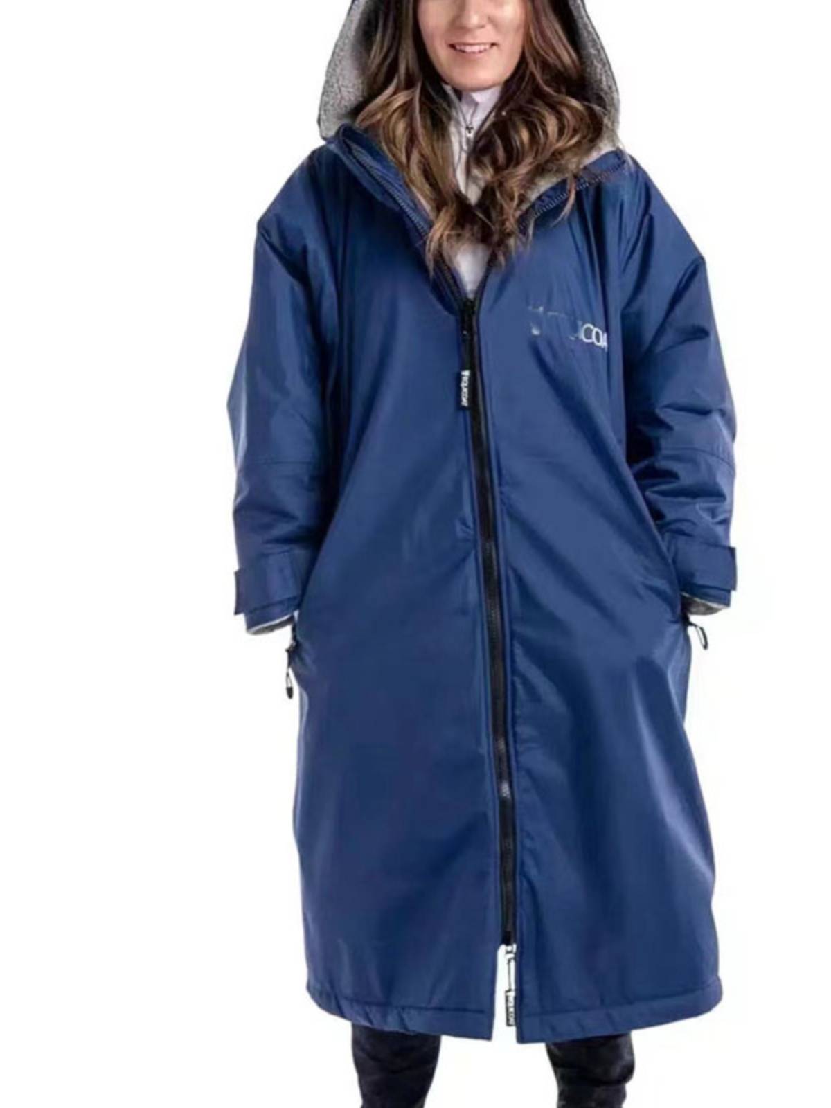 Importing a customer's supply of fabric, winter windproof, water-heating horse suit, and a baby lamb horse