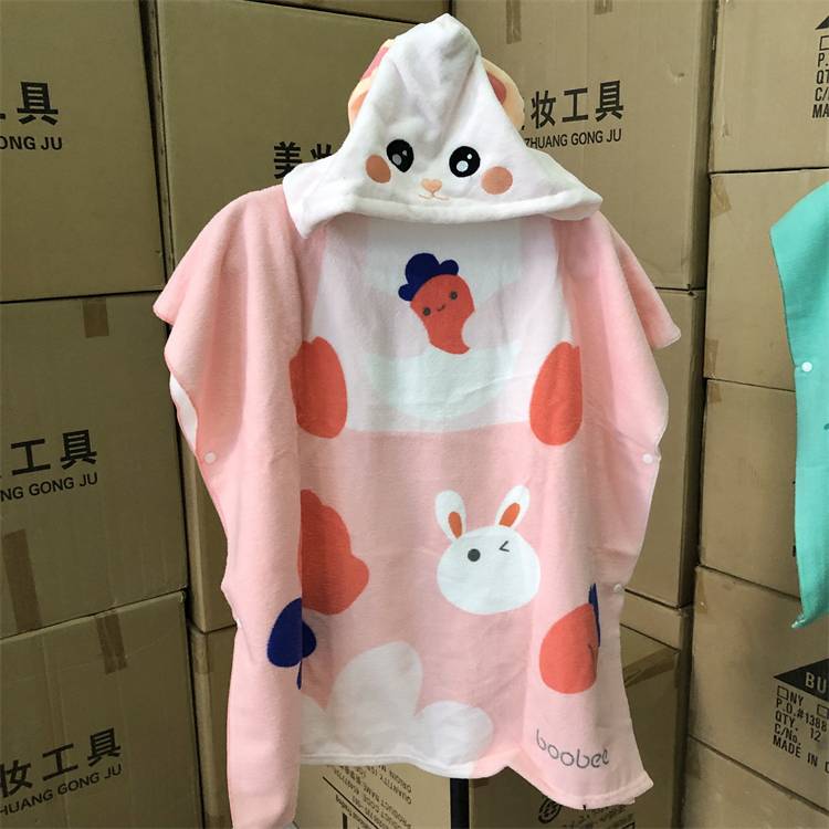 Cartoon children's bath towel with hat cloak -style bathrobe swimming bath towel