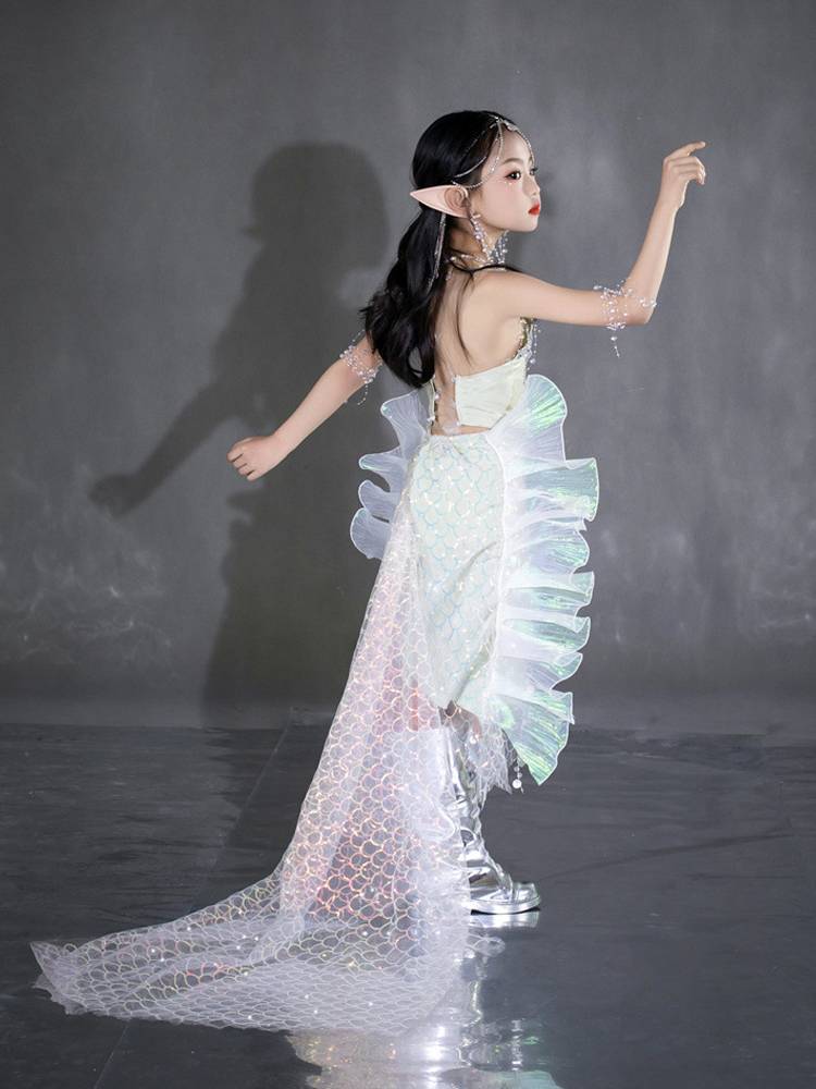 Mermaid Ji Sequin Fish Tail Skirt Girls Cos Cos Tatarin Costume Marine Walking Draft Mermaid Watch Dress