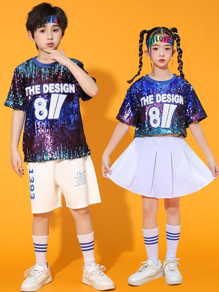 Children cheerleading team performed men and girls hip -hop hip -hop dance racks drum tide clothing modern jazz dance sequel clothing