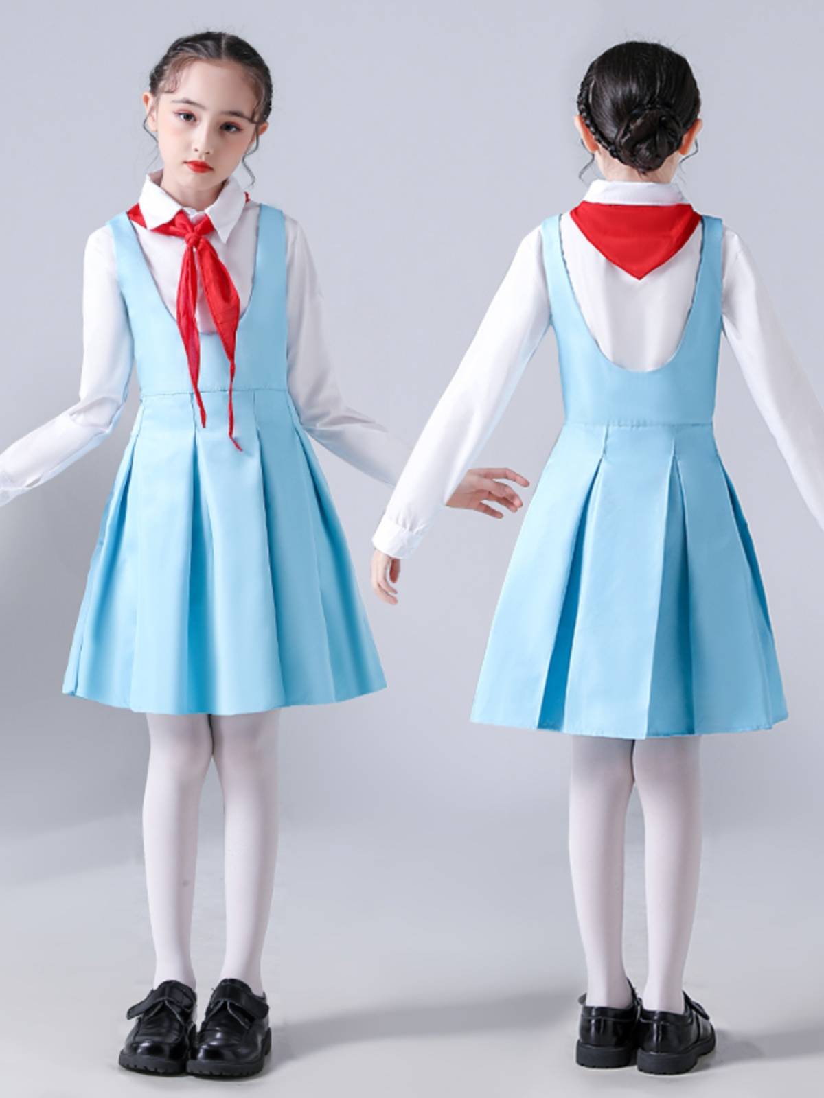 Children's Child Child Chorus Performance Serving Elementary School Students' Poetry Recitation Performance Kindergarten Graduation Class Feng Lin The same model