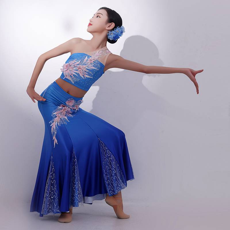 Children's Dai dance clothing performance clothing Yunnan national style skirt West double version Naba dance fishtail skirt suite