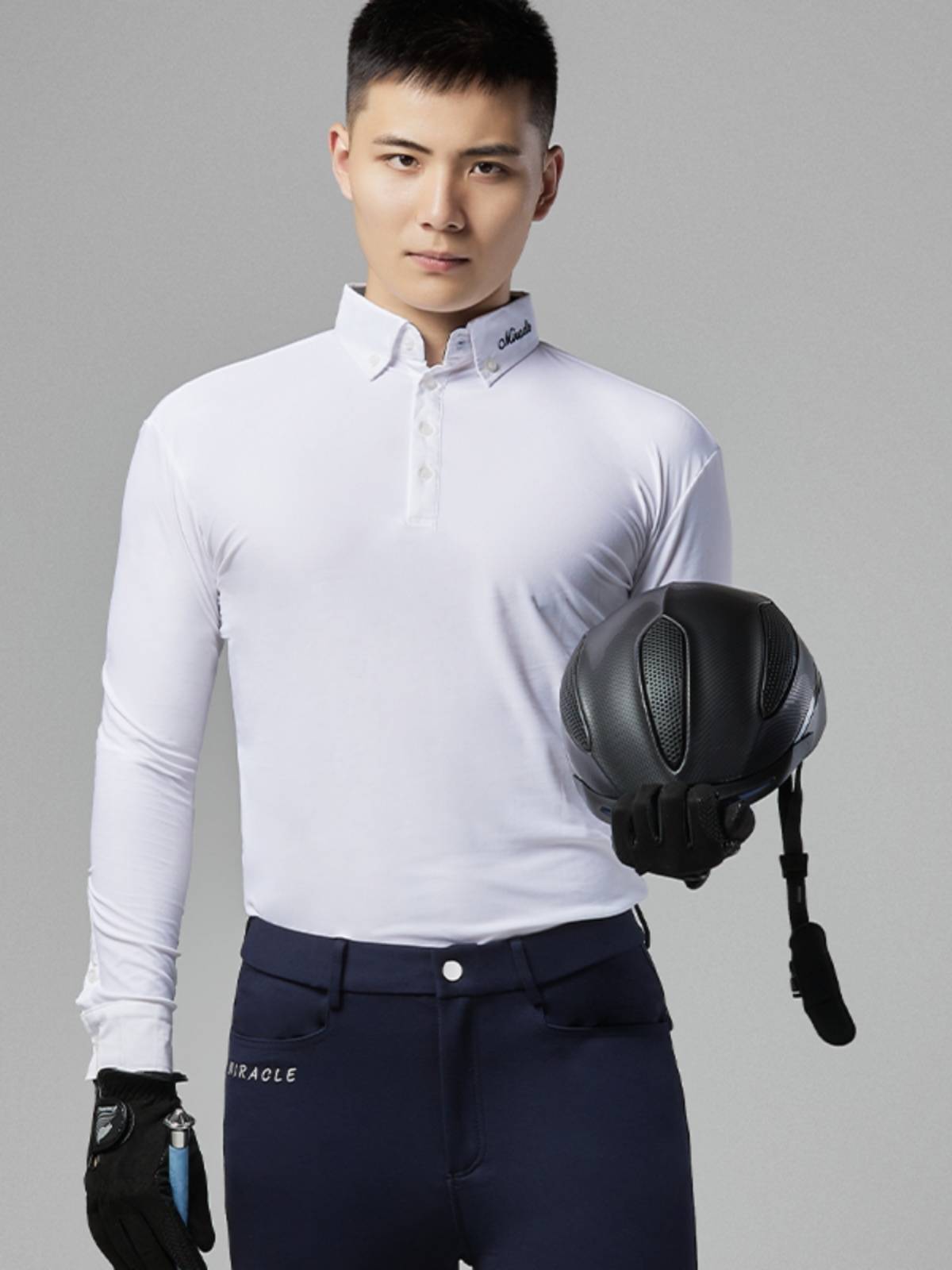 QUICK-DRY HORSE CUFFS AND T-SHIRTS ON HORSE POLO'S WHITE-SUITED KNIGHTS' SHIRTS