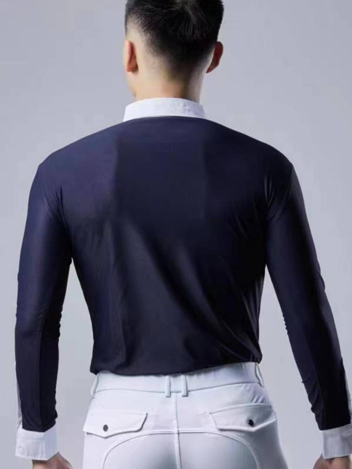 QUICK-DRY HORSE CUFFS AND T-SHIRTS ON HORSE POLO'S WHITE-SUITED KNIGHTS' SHIRTS