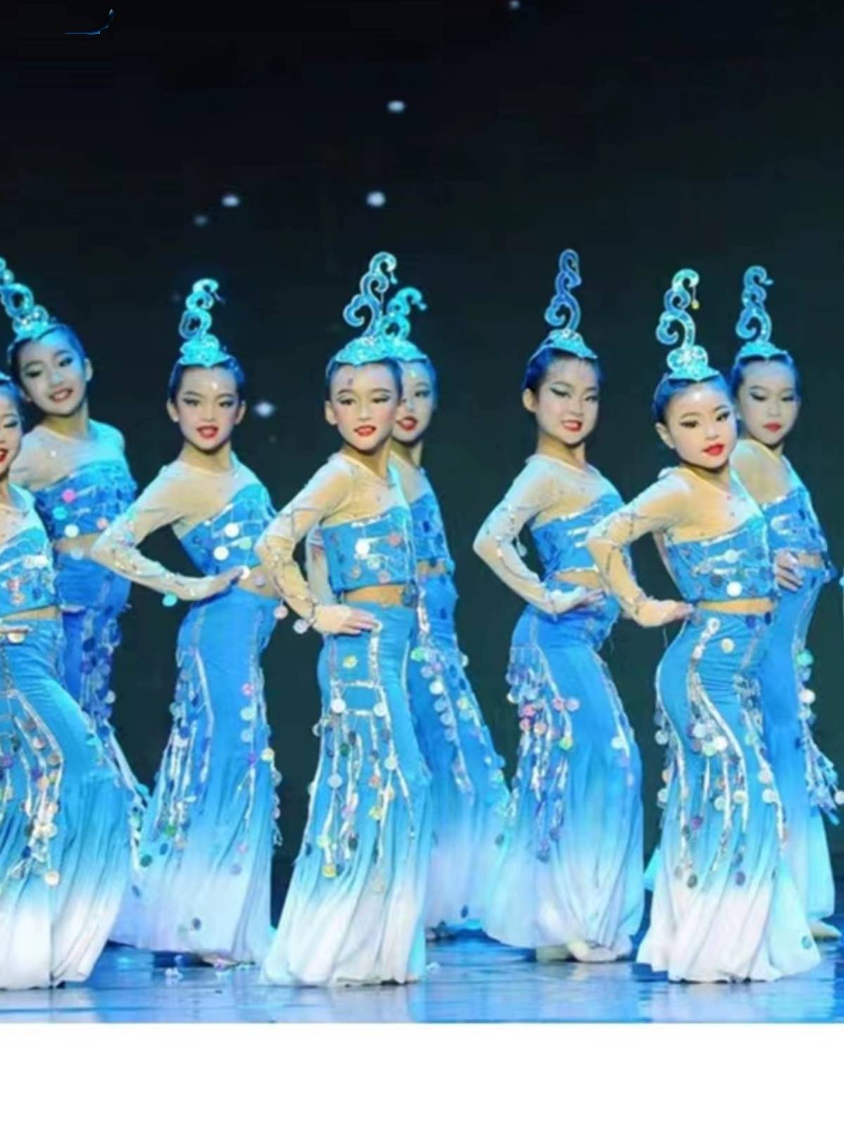 Dai Shui Ling Dance Performance Server Children's Clothing Peacock Dance Children's Performance Service Sequenant Fish Tail Skirts Leaping