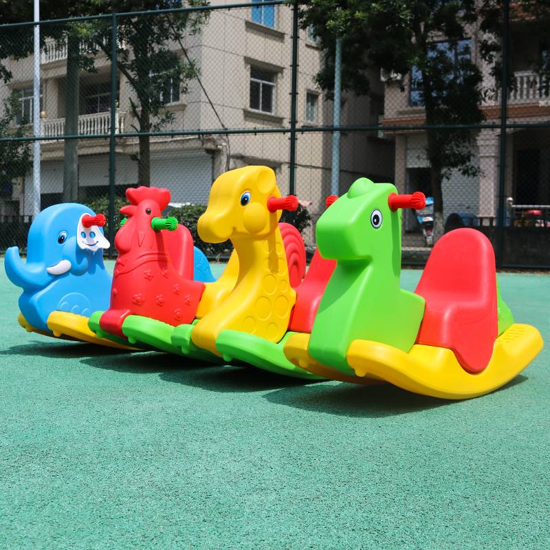 Four three-coloured horses