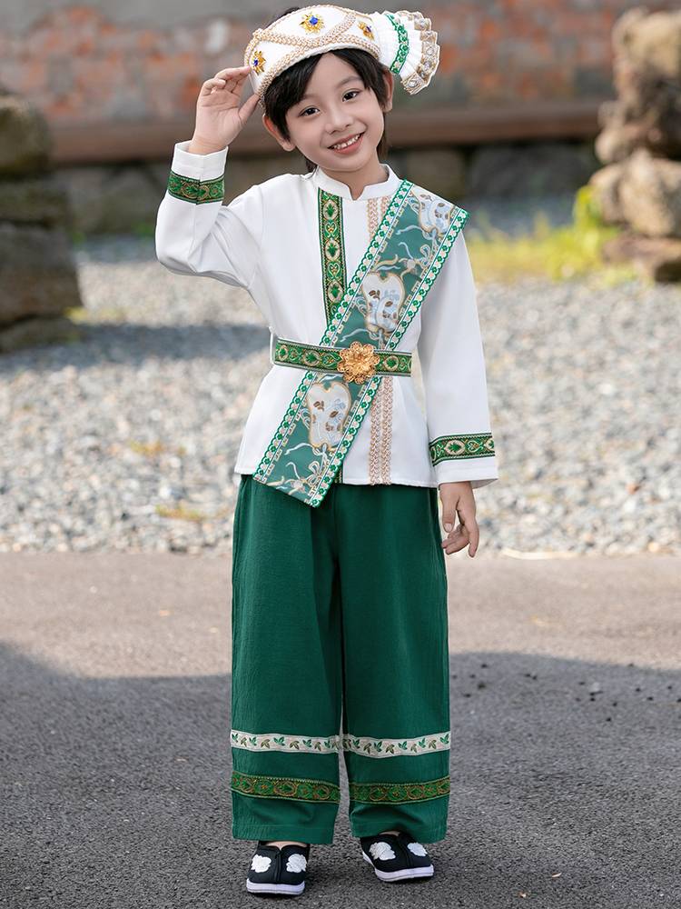 Children's Dai Dance Performance Services West Shuangda Noodles Ethnic Uncle's National Style Style Shooting