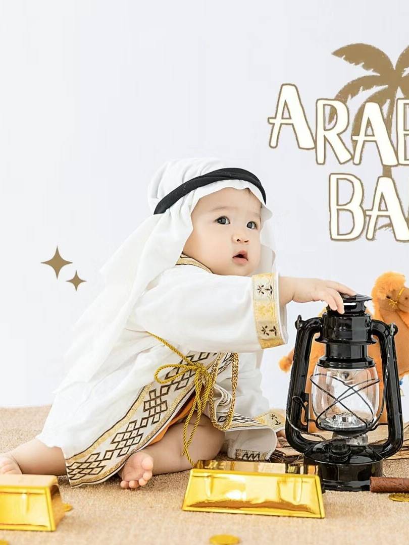 Children's photography theme Costume hundred days old Arab prince Prince Qatar photo photo photo clothes