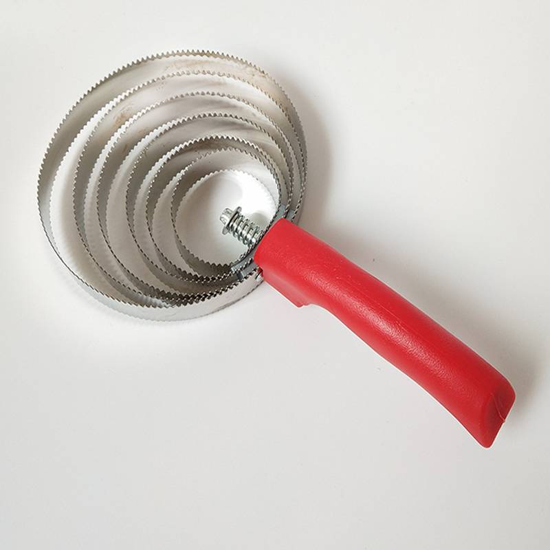 Six laps of stainless steel
