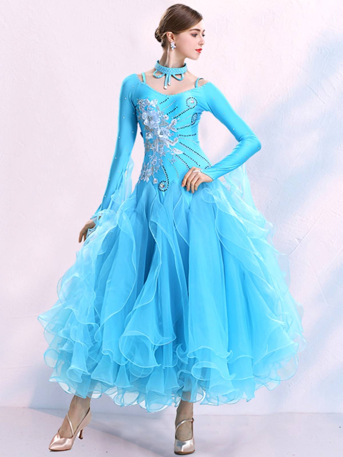 Xiong dancer new modern dance skirt dress national standard dance clothing performance service performance suit