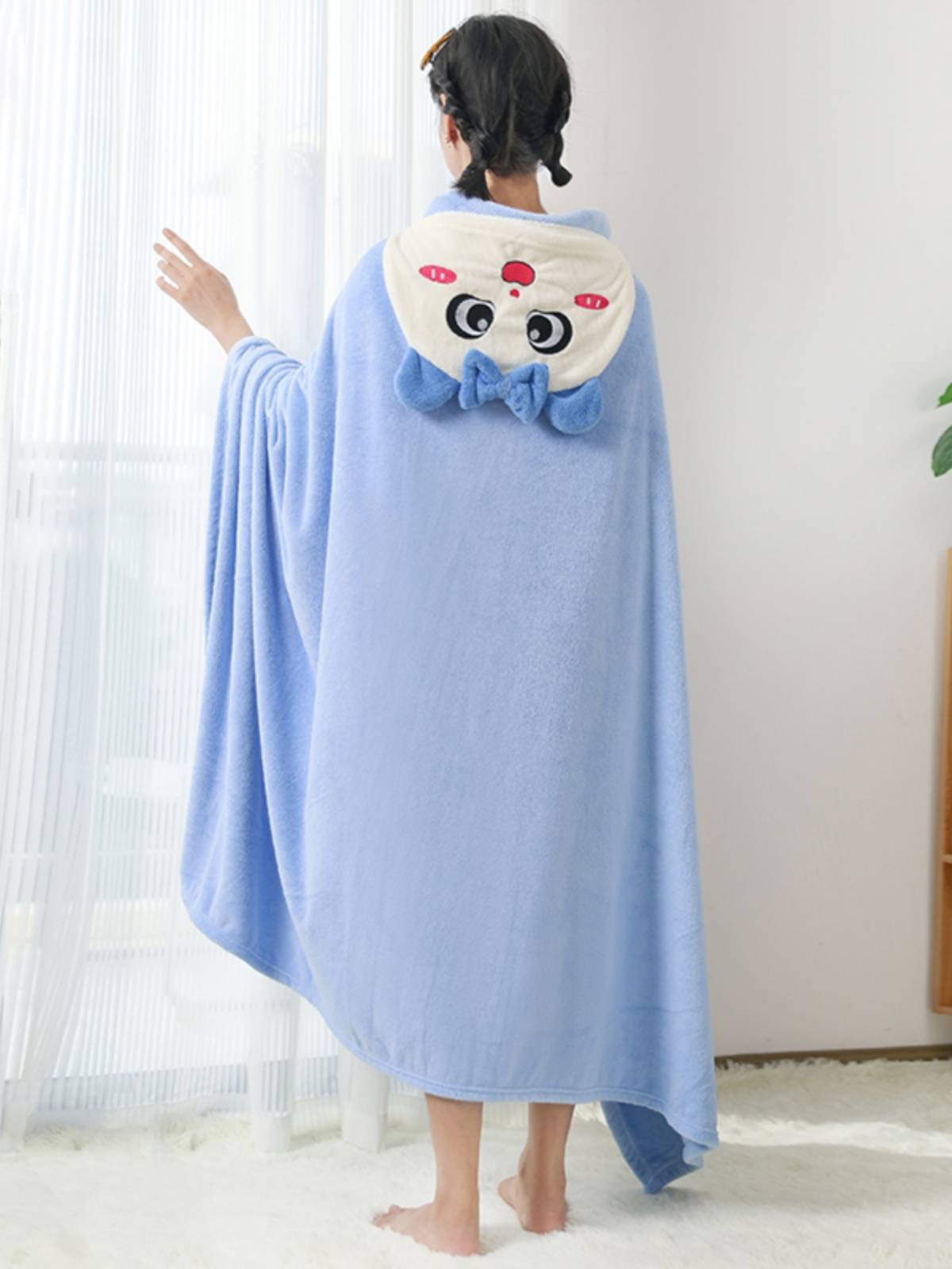 Children's bath towels. Adults can wear wrapped hooded bath towels. Adults are better than pure cotton.