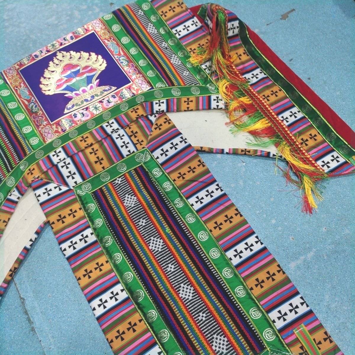 Featured Tibetan Horse Beltail Ethnic Belly Stomach Belly Horse Horse Clothing Trippen Male Saddle Horse Tibetan wall decoration