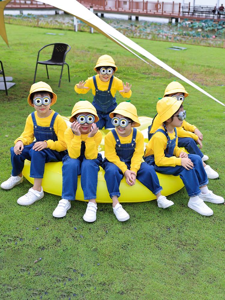 Little Huangren clothes Kindergarten Dance Performance denim back trousers Children Cosplay Costume Six One Performance Services