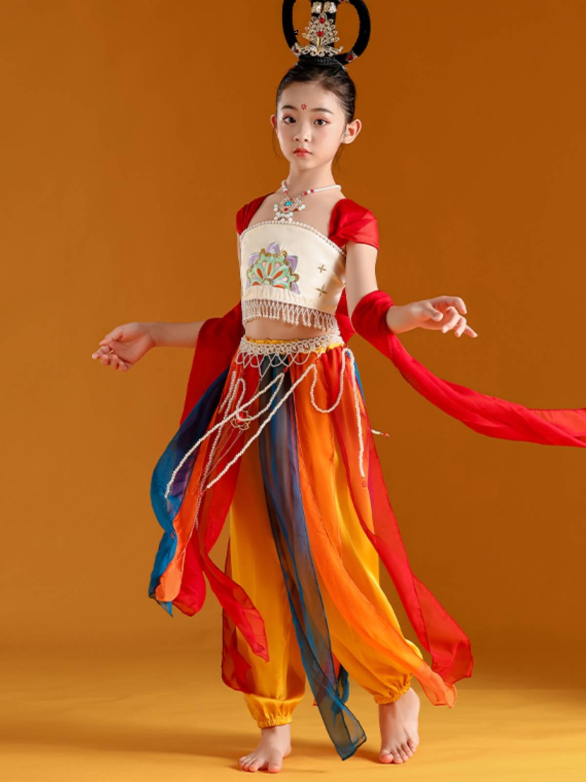 Dunhuang Feitian Dance Server Children Flying Drum Performance Servant Classical Bounce Pipa Exotic Performance Service