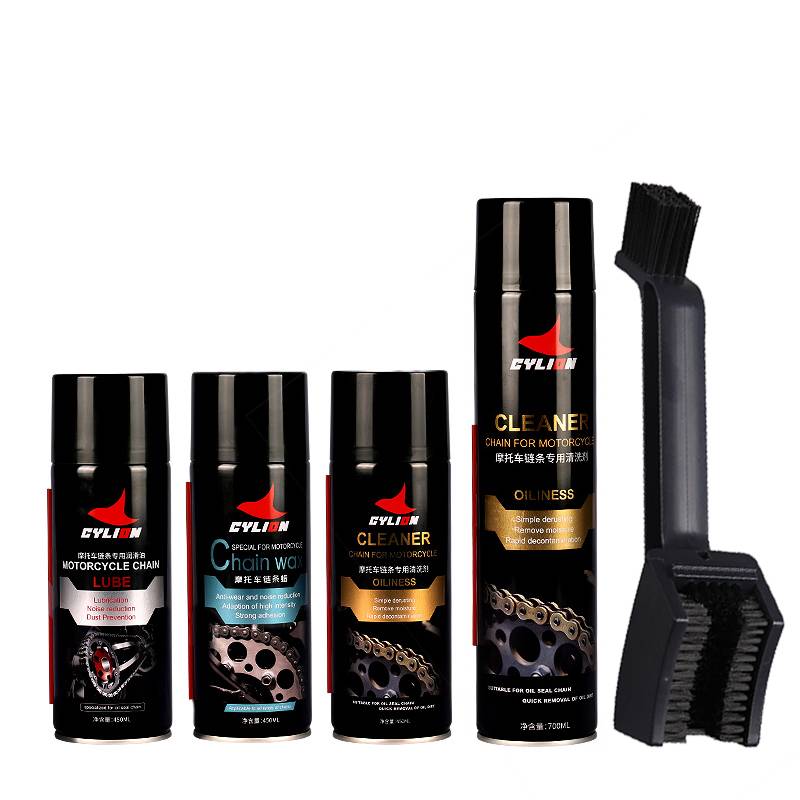 Clean-up kit for the oil-coated car chain of racing motorcycles