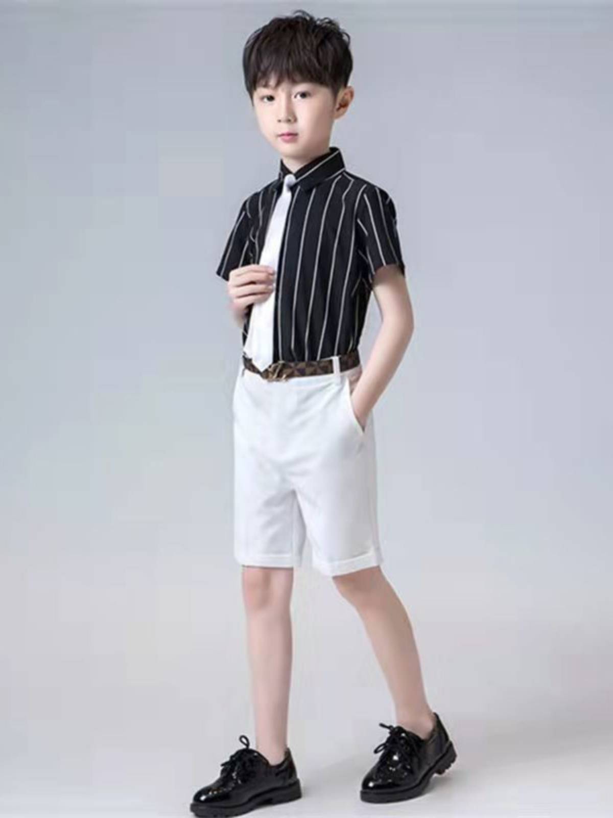 Boys in summer dress set Children in British handsome suit strap pants flower piano piano format show show show