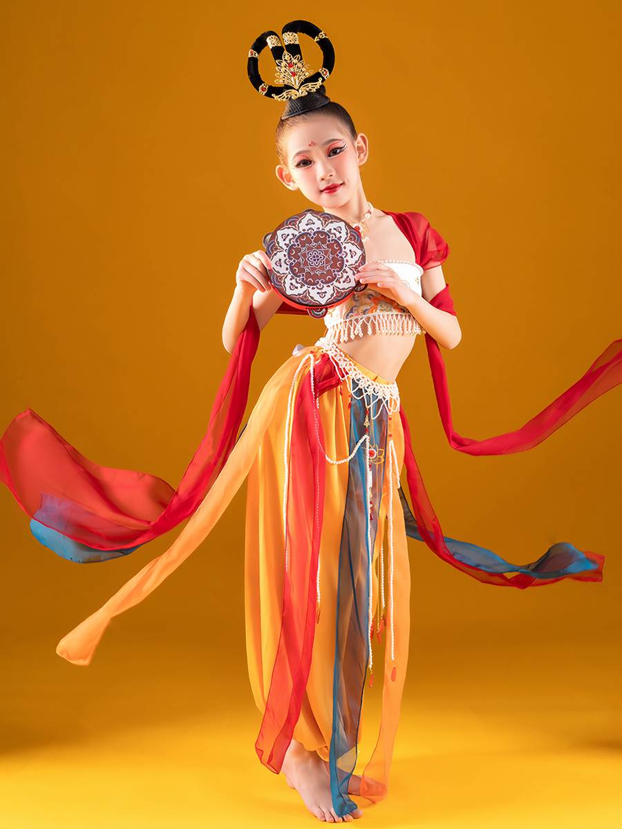 Dunhuang dance service children's flying Tianle Drum performance service rebounded pipa exotic prayer performance service